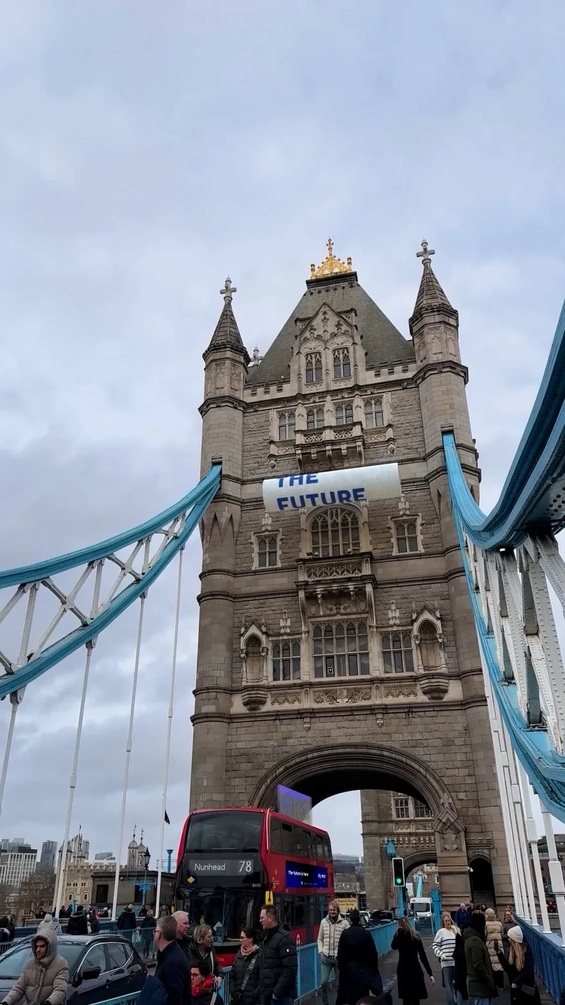 Clytech | The Future is Here in London | CGI Film — video poster görseli